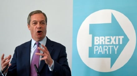 Nigel Farage: Italia prossima a lasciare l’Ue