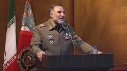 Irani plotëson nevojat në teknologjinë e prodhimit të dronëve