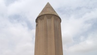 イランにある世界で最も高いレンガの塔