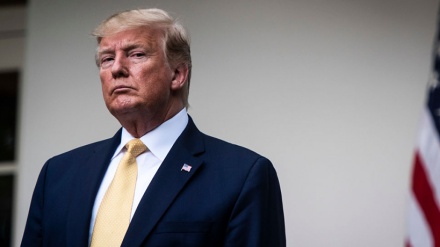 Trum kërcënon me rënie të bursës në rast të thirrjes së tij në interpelancë 