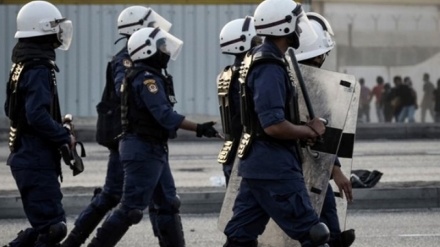 Regjimi Al Khalifa arreston 36 opozitarë në dhjetë ditët e kaluara në Bahrejn