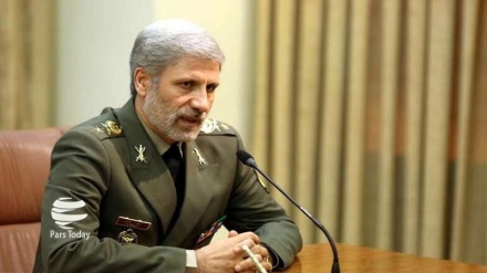 哈塔米准将：伊朗巴斯基民兵志愿者组织是伊斯兰国家青年的榜样