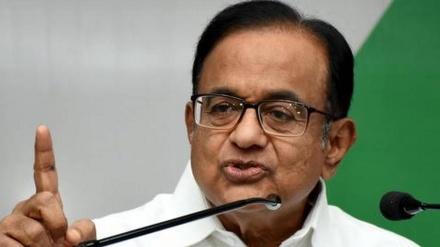 हिंदुत्व थोपना और नफरत फैलाना भूख की दवा नहीं हैः चिदंबरम