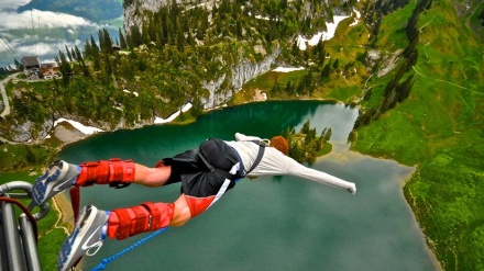 Тошкентда Марказий Осиёнинг энг баланд “Банджи-джампинг” (арқонда сакраш) аттракциони барпо этилади