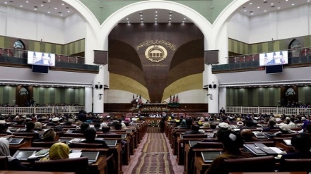 پارلمان افغانستان: کمیسیون انتخابات ثابت کند که عملکرد شفاف دارد