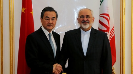 Irán y China insisten en extender las cooperaciones 