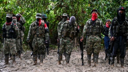 Sombra de guerra en Colombia provoca huida de miles de personas