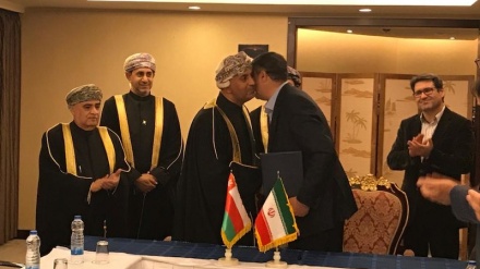 伊朗与阿曼签署海上运输合作谅解备忘录