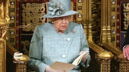 Queen raises doubts over sustainability of peace in Northern Ireland