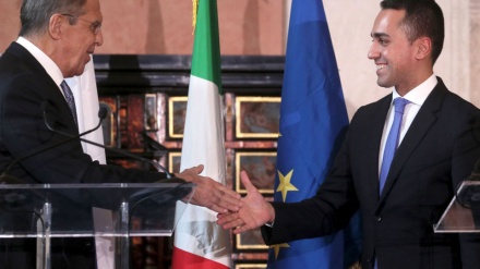 Italia-Russia, Di Maio a Mosca mercoledì, incontrerà Lavrov