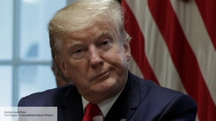 В Сети объяснили желание Трампа написать дружеское письмо РФ «предсмертными судорогами»