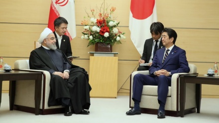 イラン大統領が安倍首相と会談　日本を含む各国に核合意維持に向けた支援を要請 （動画）