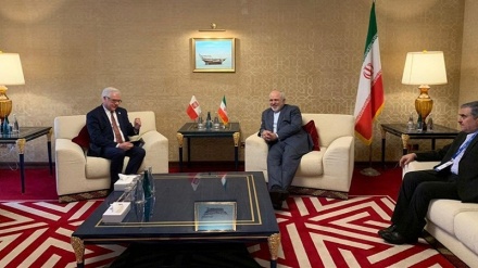 Iran’s Zarif meets polish FM, Iraqi top security official in Doha
