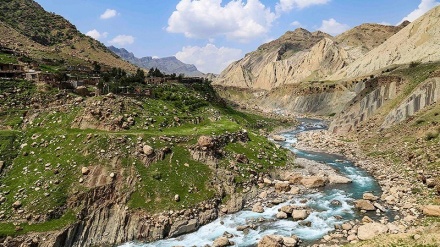 Keindahan Alam di Iran Barat Daya pada Musim Gugur (1)