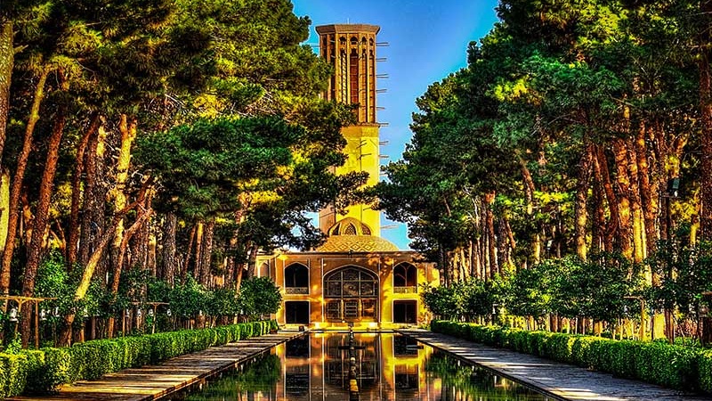 Сад Доулат-Абад