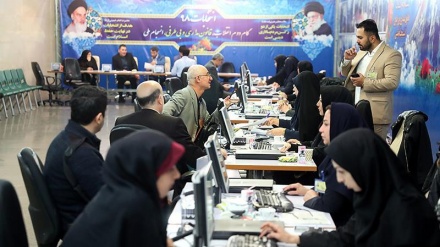Pendaftaran Calon Anggota Legislatif Iran (2)