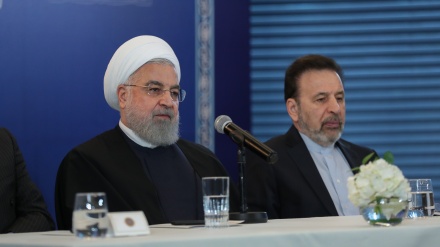 イラン大統領　「イランは制裁をチャンスに変えた」