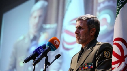 イラン国防軍需相、「イラン軍はどんな脅しにも断固として対応」