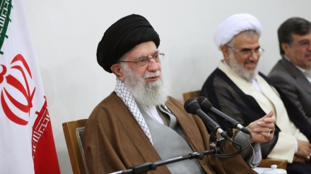 Rahbar: Ada Arus yang Ingin Lupakan Jihad dan Semangat Syahadah