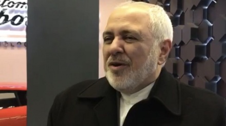 イラン外相、「有力国は地域の緊張扇動を支持しない」