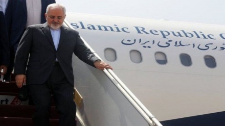 ईरान, यूरोपीय संघ के क्रियाकलापों से ख़ुश नहीं हैः विदेशमंत्री