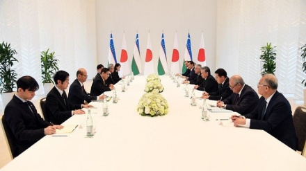 Шавкат Мирзиёевнинг Японияга ташрифи дастури   Аичи префектураси губернатори билан учрашувдан бошланди