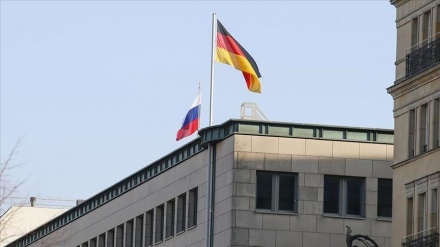 גרמניה גירשה שני דיפלומטים רוסים שעובדים בשגרירות