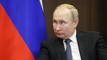 Putin, ancora forniture gas via Ucraina