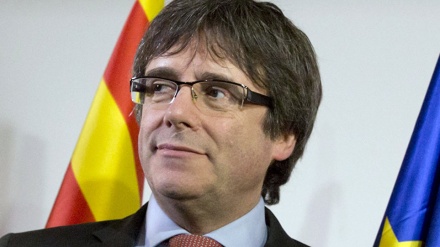 Parlamento Europeo levanta prohibición de 'entrada como visitante' al expresidente catalán