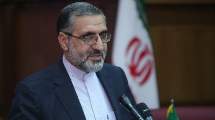 Irán multa a EEUU para indemnizar a afectados en disturbios