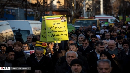 Video+Fotos: Teheraníes conmemoran aniversario de la ‘Epopeya del 9 de dey’