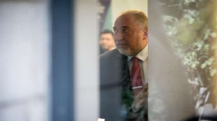 ליברמן תקף את ש