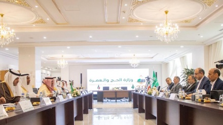 Iran dan Arab Saudi Bentuk Dewan Tinggi Perdagangan Bersama