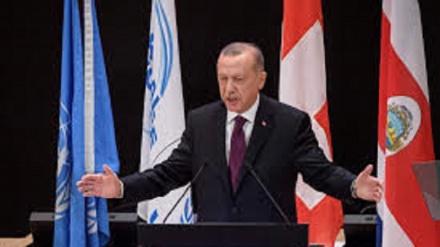 Turchia pronta a portare le proprie truppe in Libia