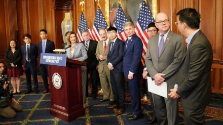 美国议会通过法案制裁中国官员