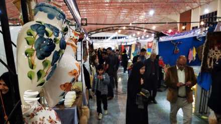 Video+Fotos: Exposición de Artesanías en Biryand