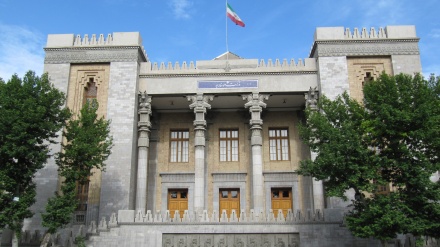 イラン外務省が、イラン人の渡米をめぐり警鐘
