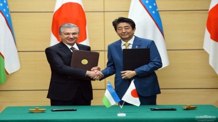 Токиода Шавкат Мирзиёев ва Синдзо Абэ учрашуви бўлиб ўтди