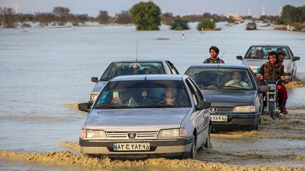 Banjir Melanda Iran Tenggara dan Selatan