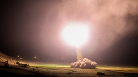 Warga Iran Bergembira atas Serangan Balasan IRGC