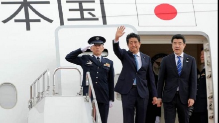 日本首相今天前往西亚地区国家