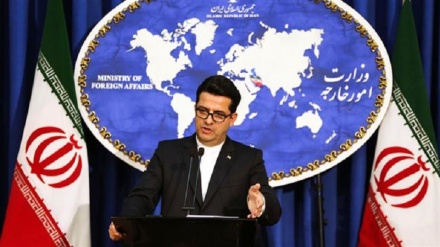 Tehran yampa Rais wa Ufaransa somo la jiografia kuhusu 
