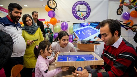 Pameran Mainan Nasional Ketiga di Tehran Berakhir