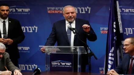 ליברמן: כחול לבן בונים על קואליציה עם החרדים