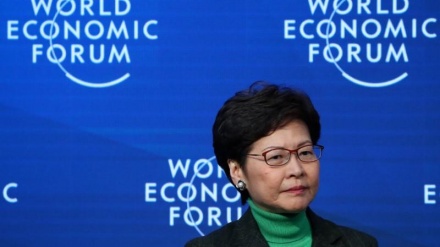 香港行政長官が、地域の政情不安に対する西側の介入を非難