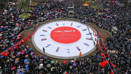 Ratusan Ribu Warga Rasht Kecam Kejahatan AS (1)