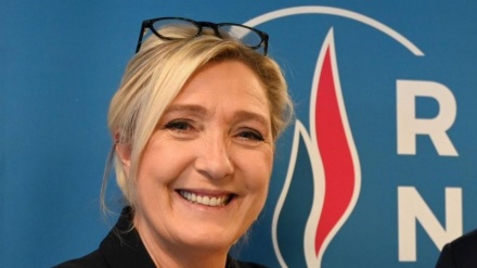 Francia, cresce la fiducia pubblica per Marine Le Pen in vista del voto 2027