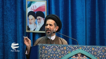 Khatibu wa Sala ya Ijumaa: Magharibi iwezeshe kufanyika mazungumzo kwa kuheshimu haki za taifa la Iran