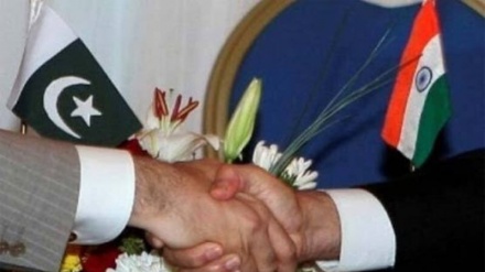 مبادله فهرست زندانیان و تاسیسات هسته ای بین هند و پاکستان