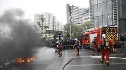 Francia, scontri polizia-Vigili del fuoco 